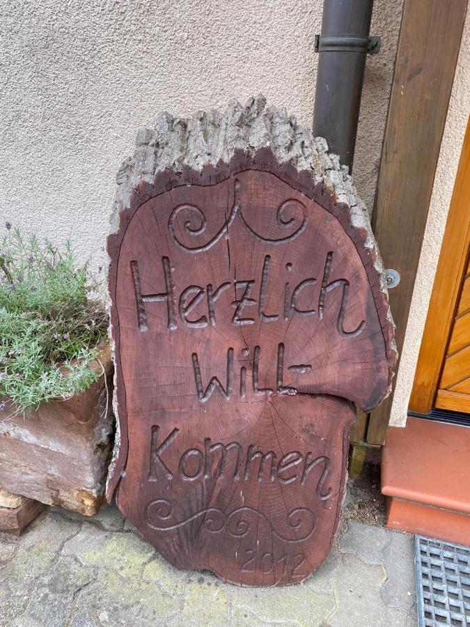 Hinterweidenthal Pension - Gaestehaus Zum Pfaelzerwald מראה חיצוני תמונה